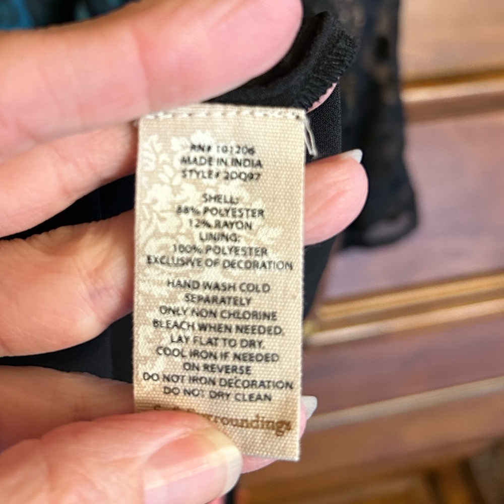 Soft Surroundings Adassa Tunic Patchwork Print Em… - image 5